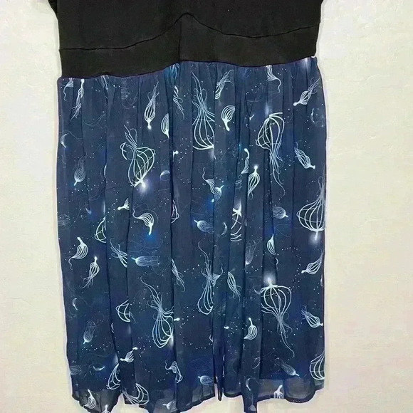 Torrid Fantastic Beasts: The Crime of Grindelwald Skater Dress 1 1X 14/16 - Picture 5 of 9